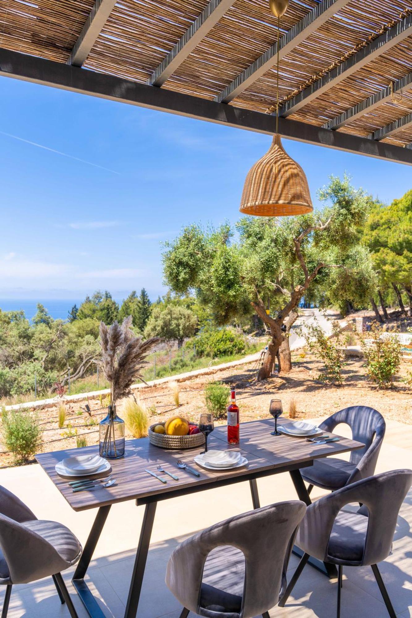 Mellamare Luxury Suites Athánion المظهر الخارجي الصورة
